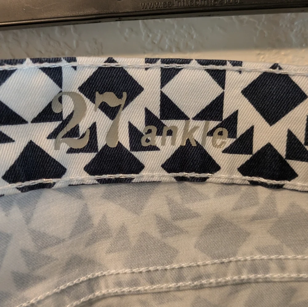 J.Crew Toothpick Black and White Patterned Pants 27 Ankle - Picture 6 of 6